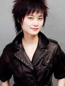 李宇春最新天涯爆料,揭秘明星背后的真实故事