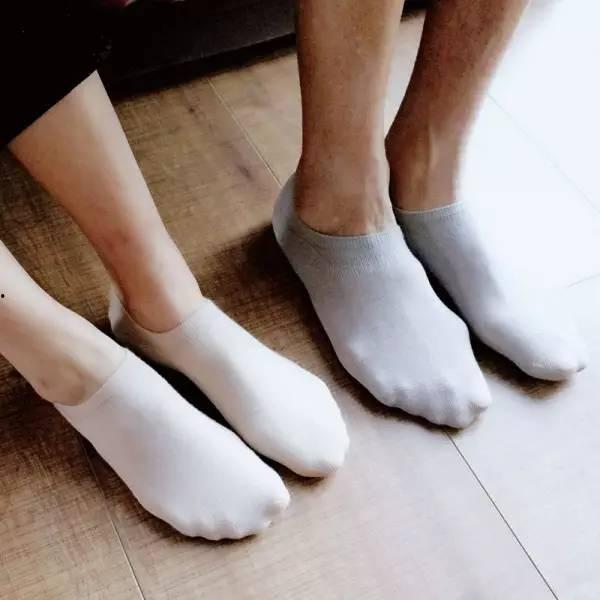 丝袜脚底发黄发黄图片,揭秘日常护理与保养之道